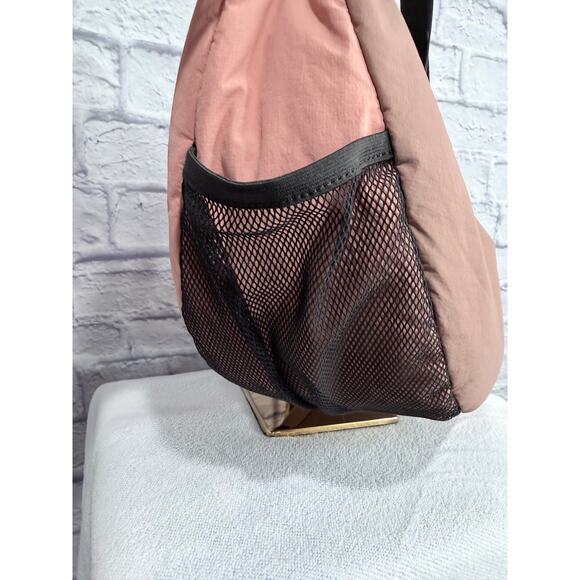 FREE PEOPLE MOVEMENT The Narrow Sling Bag NEW - Picture 8 of 11